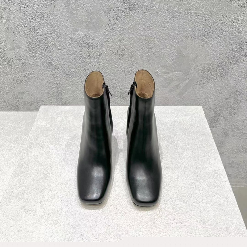 bo*te*ga Ve*ne*ta boots